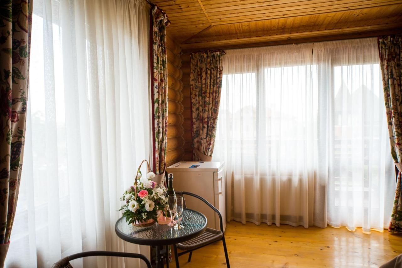 Hotel Комплекс Відпочинку Пампушка & Подушка Burlach'ya Balka Zewnętrze zdjęcie