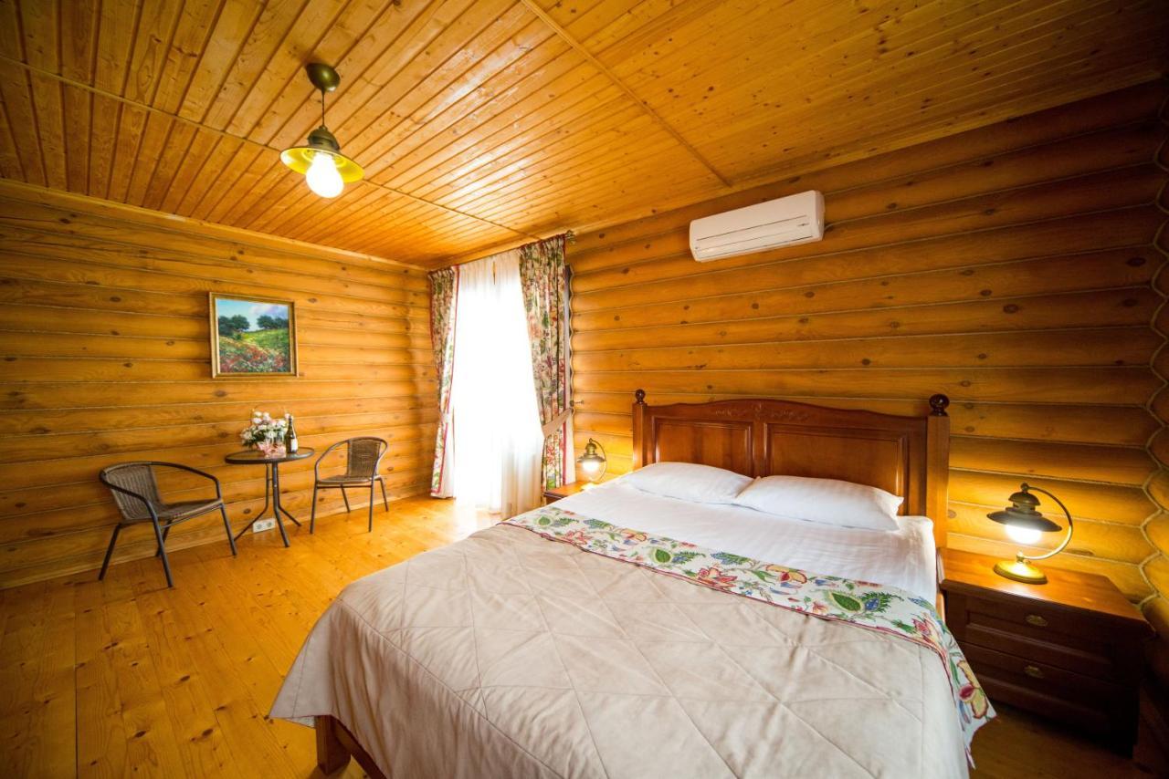 Hotel Комплекс Відпочинку Пампушка & Подушка Burlach'ya Balka Zewnętrze zdjęcie