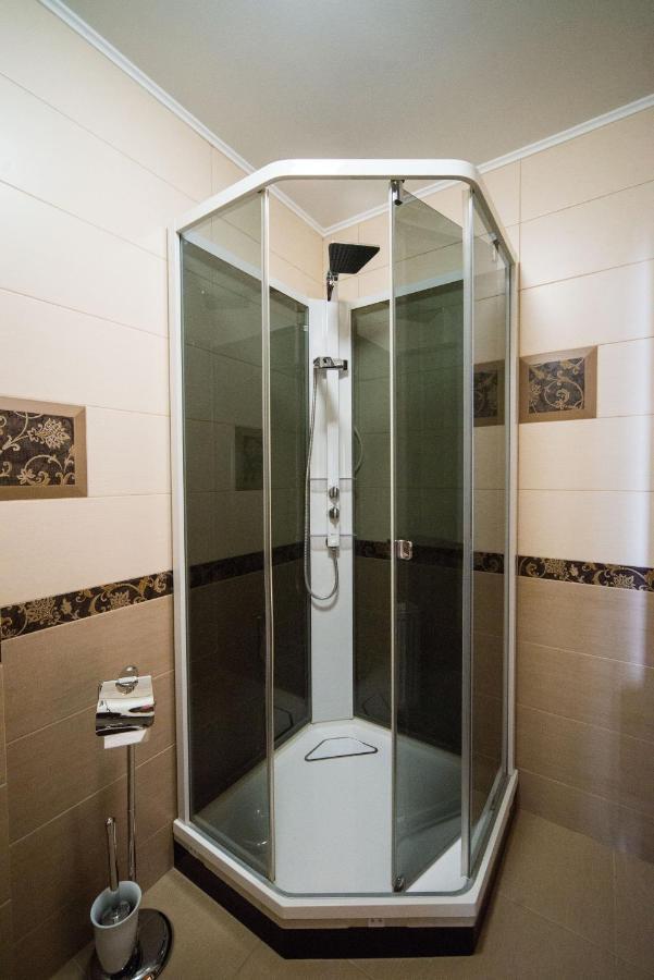 Hotel Комплекс Відпочинку Пампушка & Подушка Burlach'ya Balka Zewnętrze zdjęcie