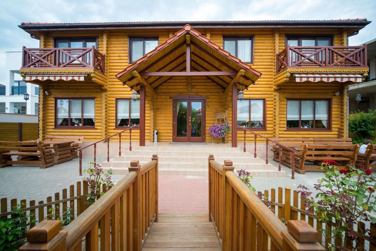 Hotel Комплекс Відпочинку Пампушка & Подушка Burlach'ya Balka Zewnętrze zdjęcie